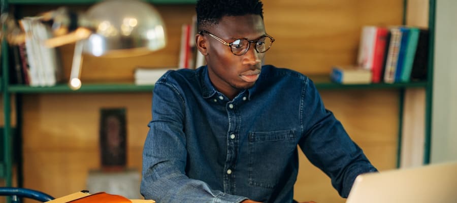 9 Common Mistakes to Avoid on Your I-9 Forms