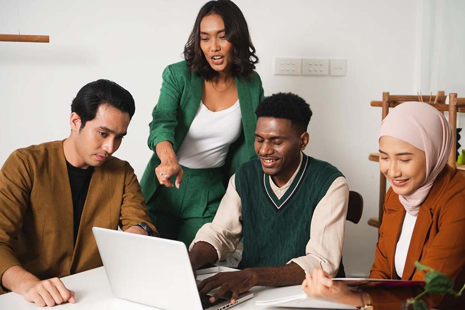 Where Can I Find the Employment Laws for My State?